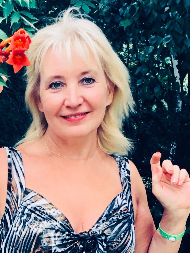 Цветок Любви живой. Посвящение С. Т. 11433