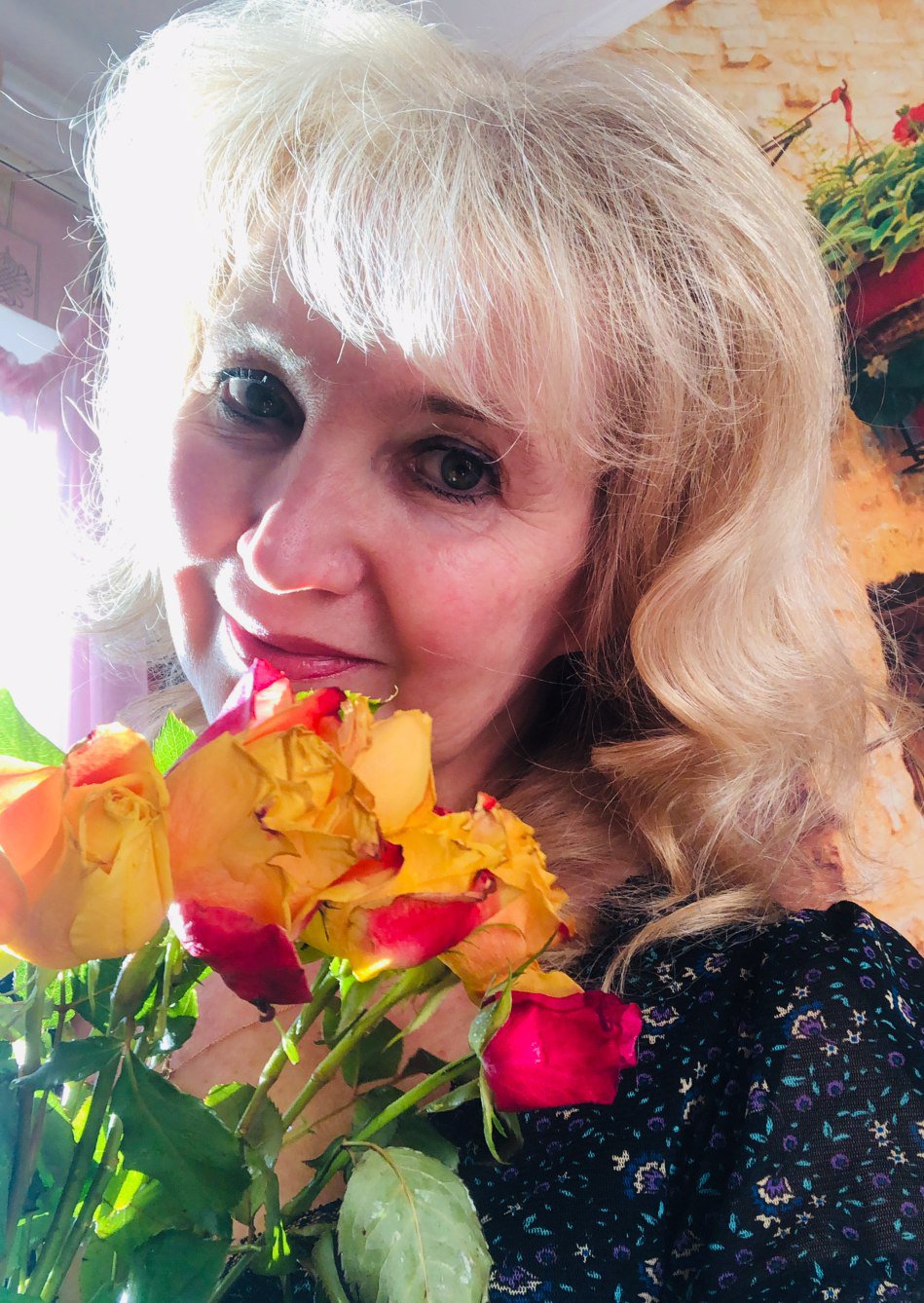 Я слышу роз благоуханье. Посвящение С. Т. 11441