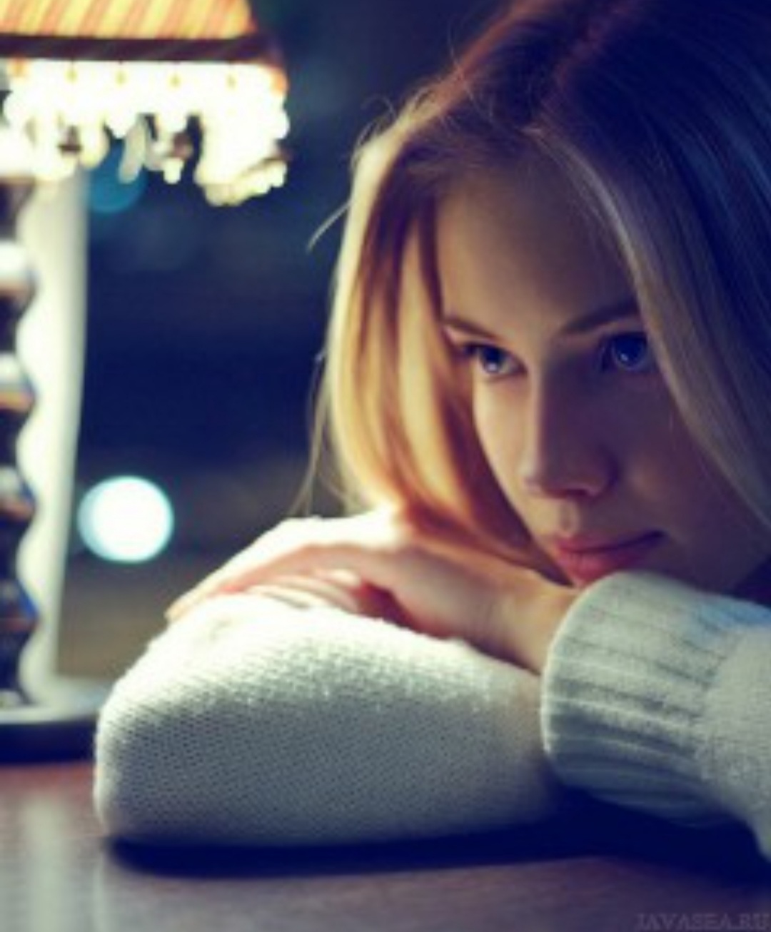 Словно и не знакомы мы