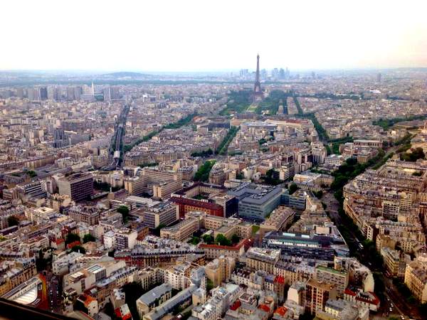 Здравствуй, Париж!