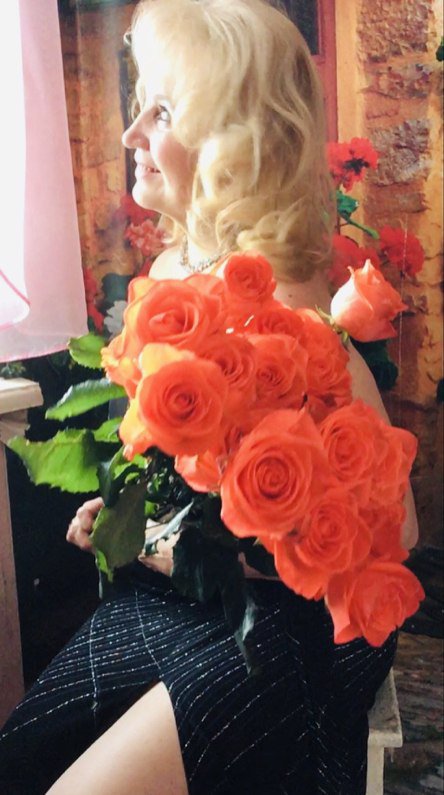 Смотря на Солнце золотое. Посвящение С. Т. 11595