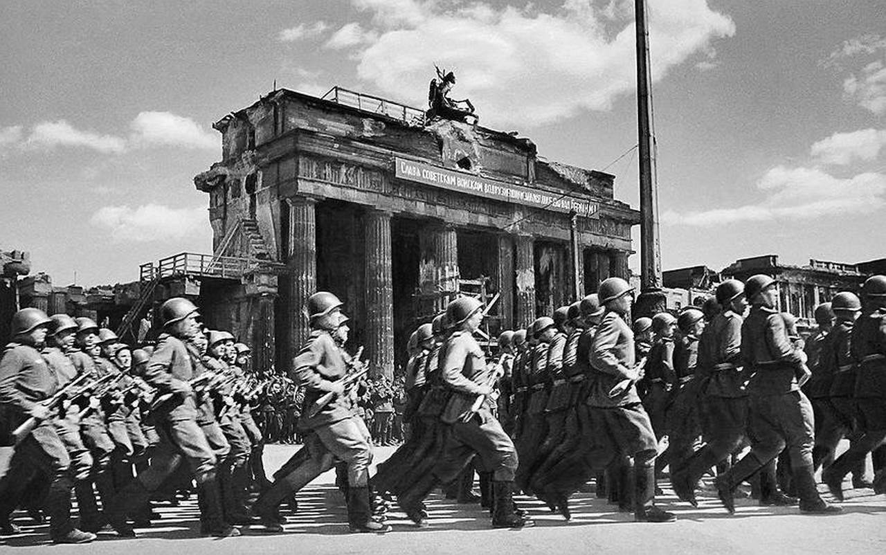 Берлин 9 мая 1945