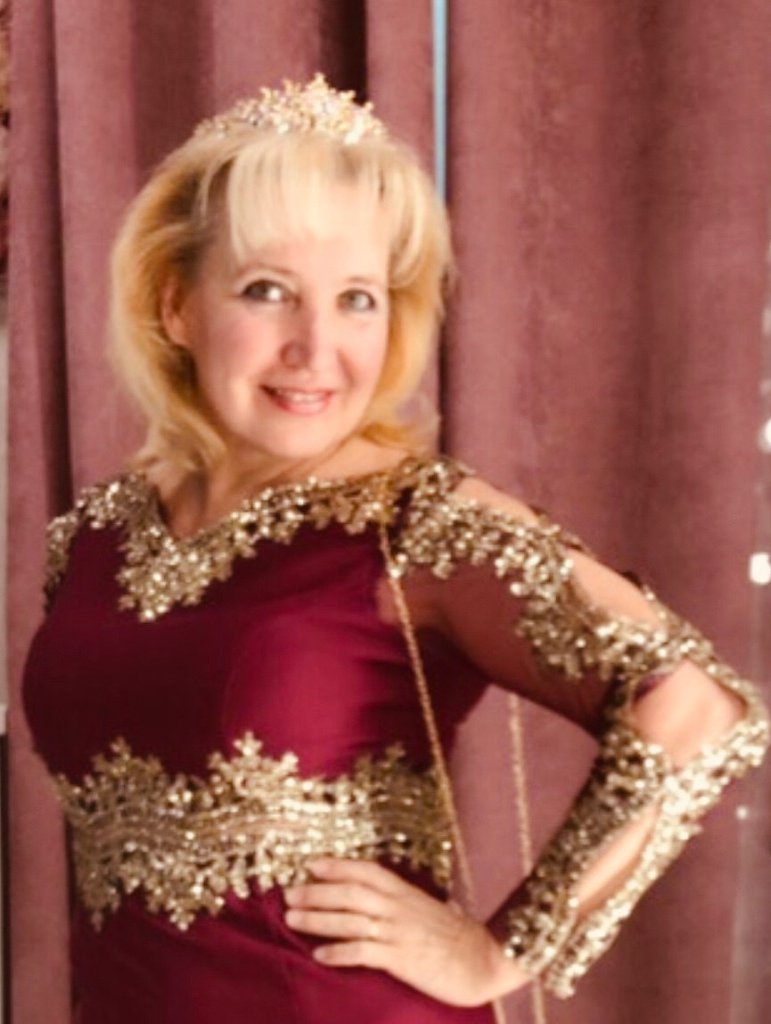 Королева для меня. Посвящение С. Т. 11676