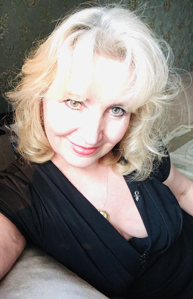 Ты рождена для ласки милой. Посвящение С. Т. 12200