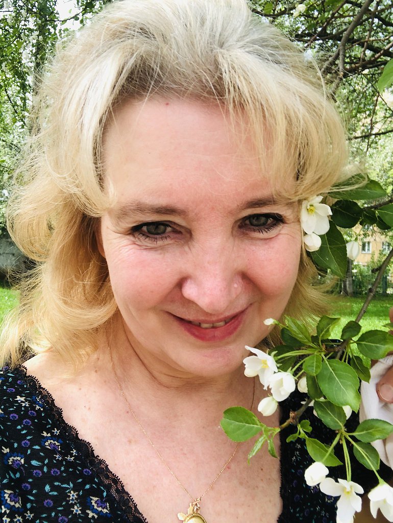 Ты улыбнись. Посвящение С. Т. 12215