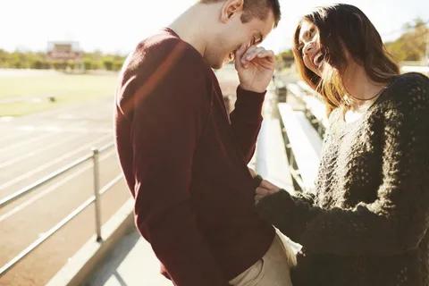 Мы улыбаемся, не плачем