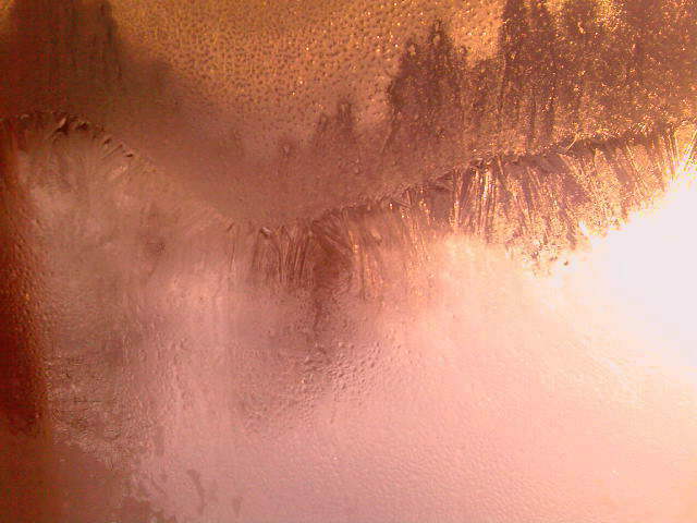 В былое далёкое мысль устремлю