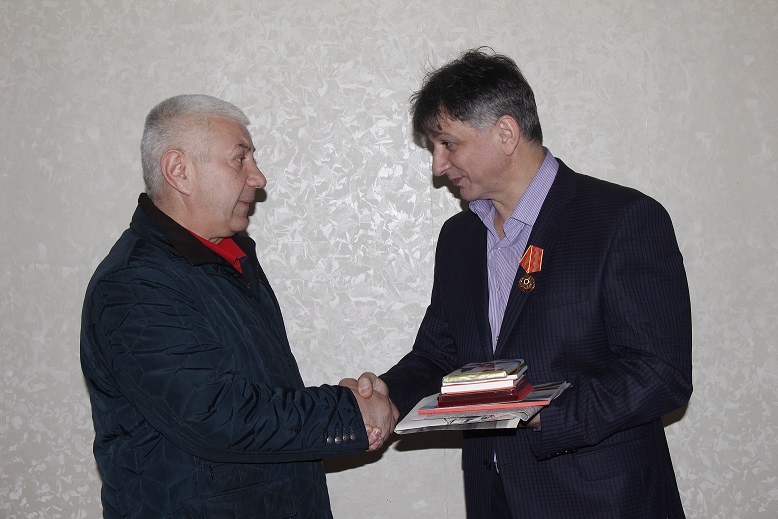 Дипломы и врачи