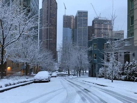 Ироничный ремейк