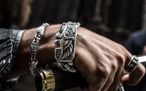 Городская сумасшедшая...