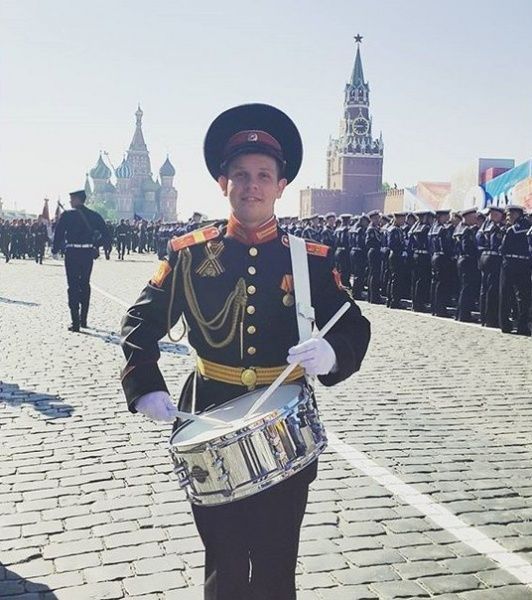 Барабанщик!