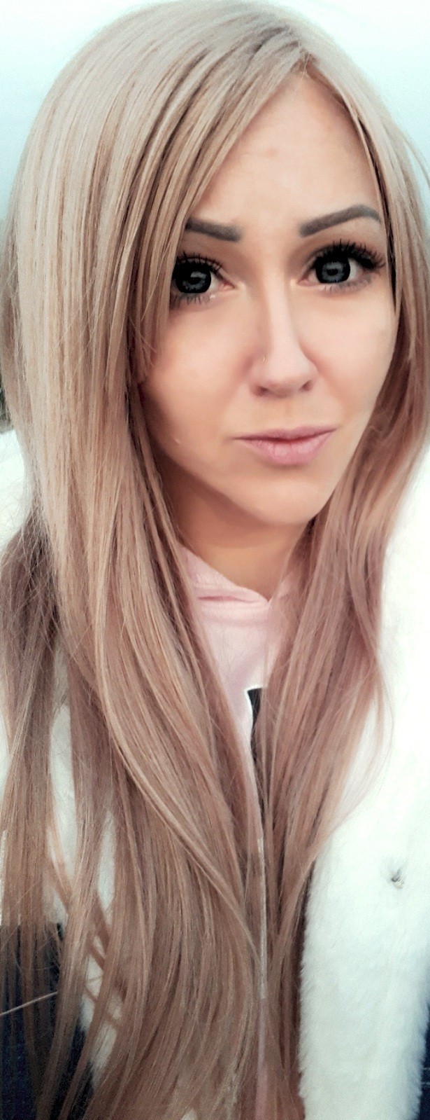 А эту девочку обидели однажды...