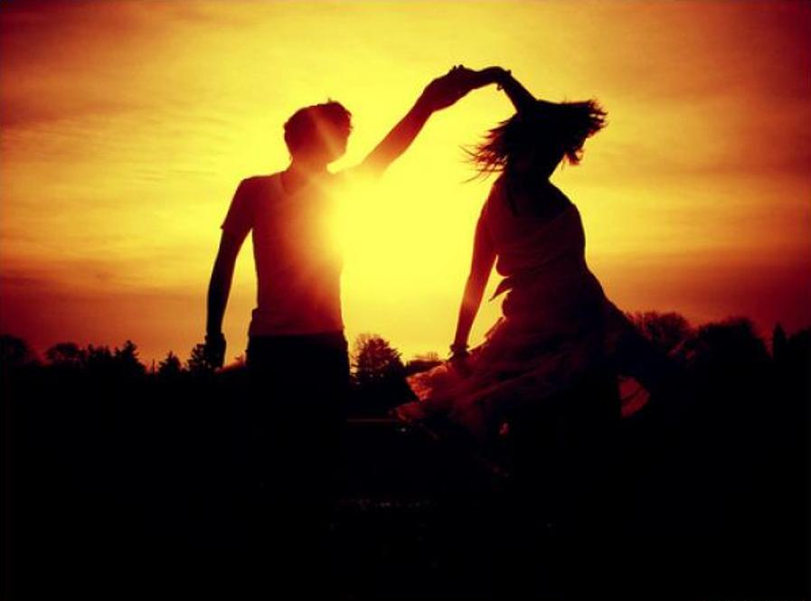 Август танцы