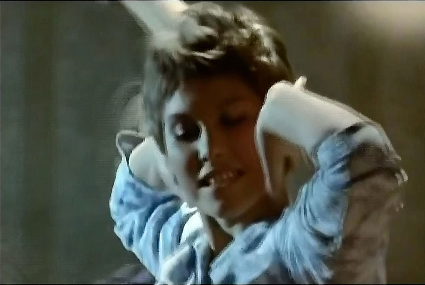 А та, кого люблю я...