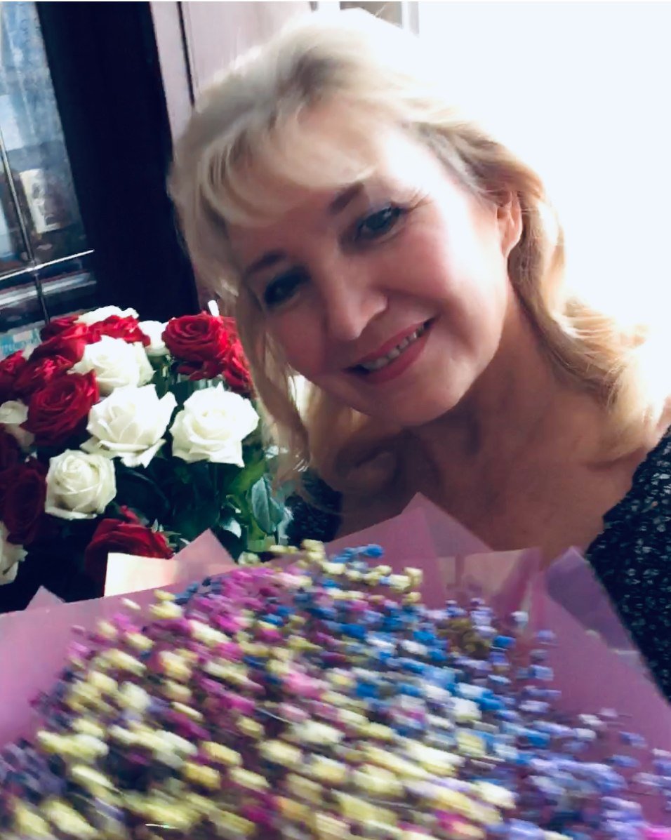 Одна такая. Посвящение С. Т. 12592