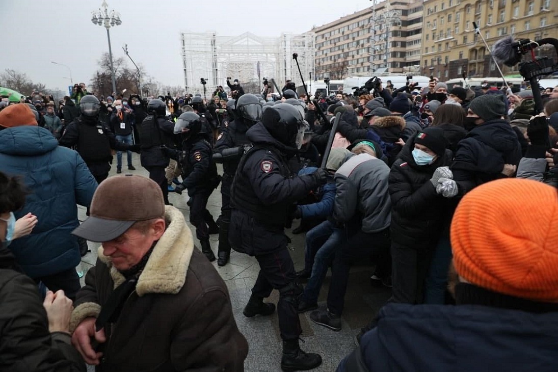Какой митинг в москве. Митинг Навального 23 января 2021 Москва. Навальный на митинге фото. Протесты в Москве. Протесты в России.