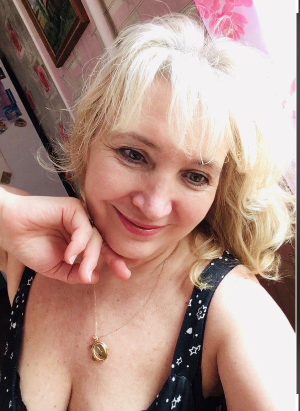 Достойна ты. Посвящение С. Т. 12842