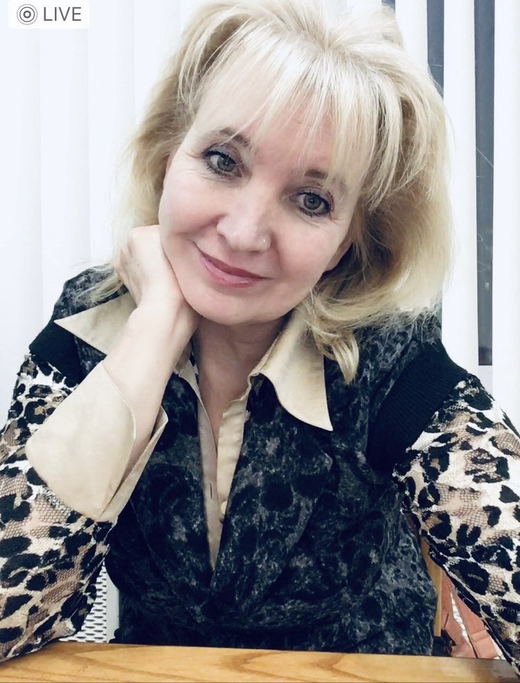 Любви смогли мы научиться. Посвящение С. Т. 12954