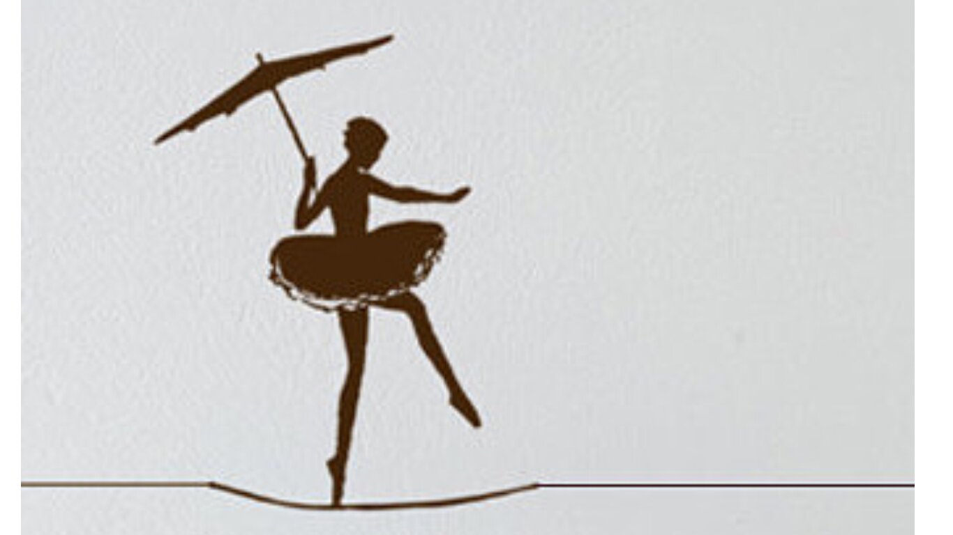 Девушка на канате