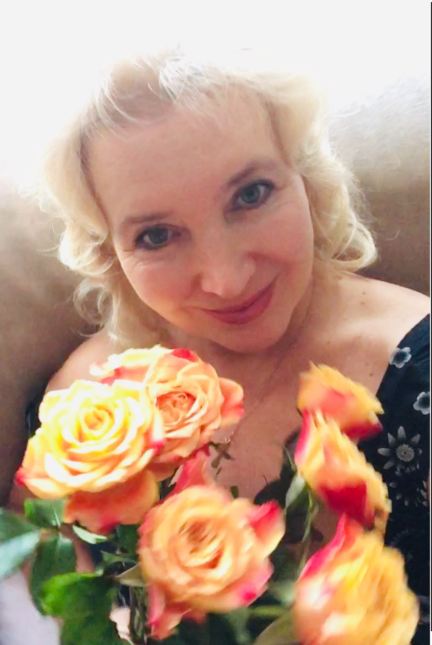 Ты ярче всех на свете. Посвящение С. Т. 13108