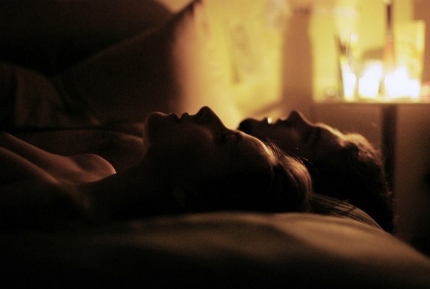 И воздух горячий заполнит зеркальную комнату..