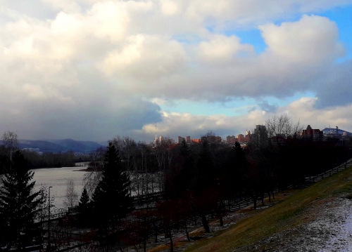 Ноябрь, без тёплых послаблений Октябрю...