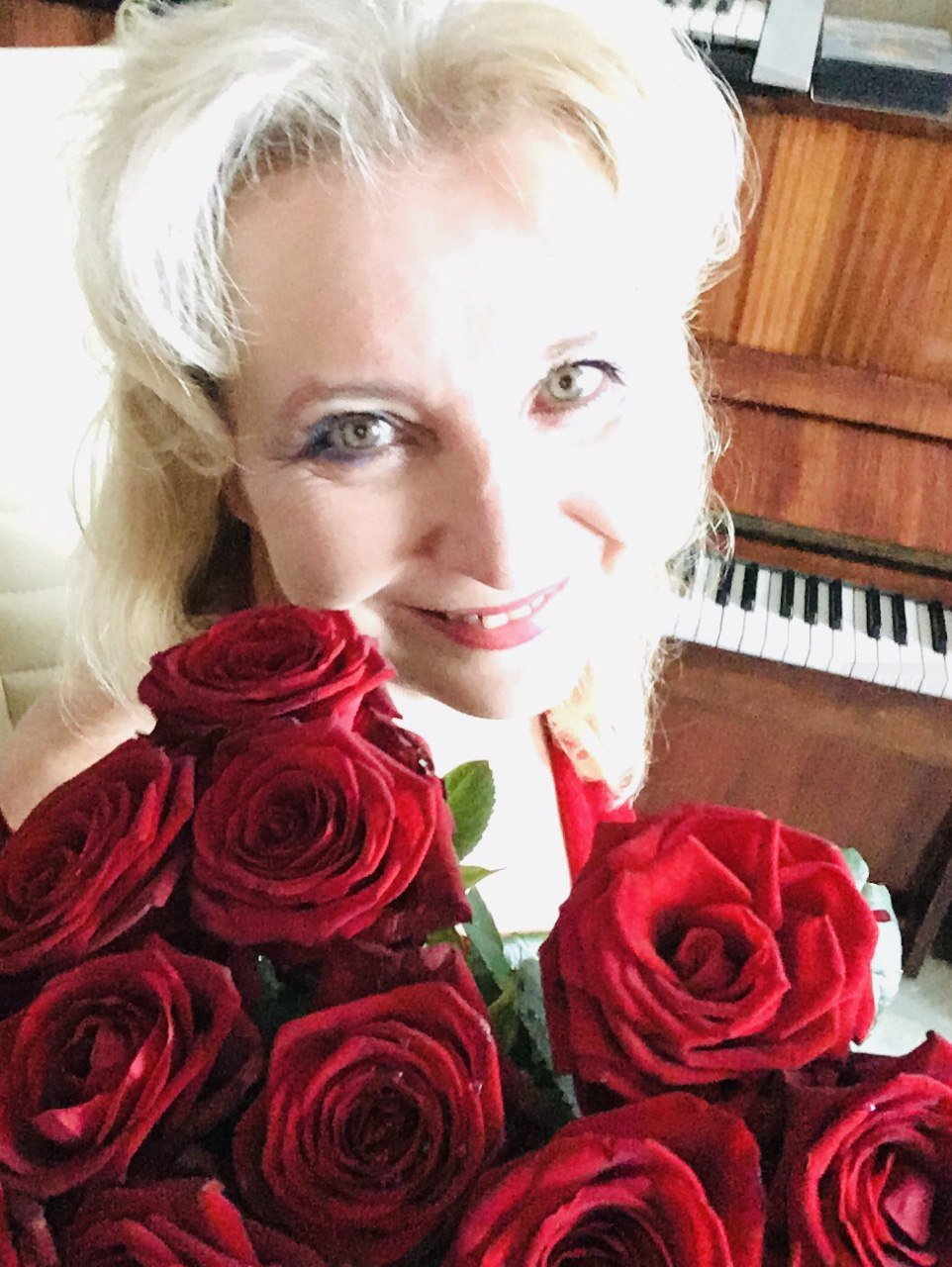 В тебе сияет красота. Посвящение С. Т. 13263