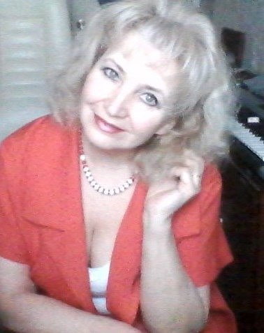 Лишь одна такая. Посвящение С. Т. 13300