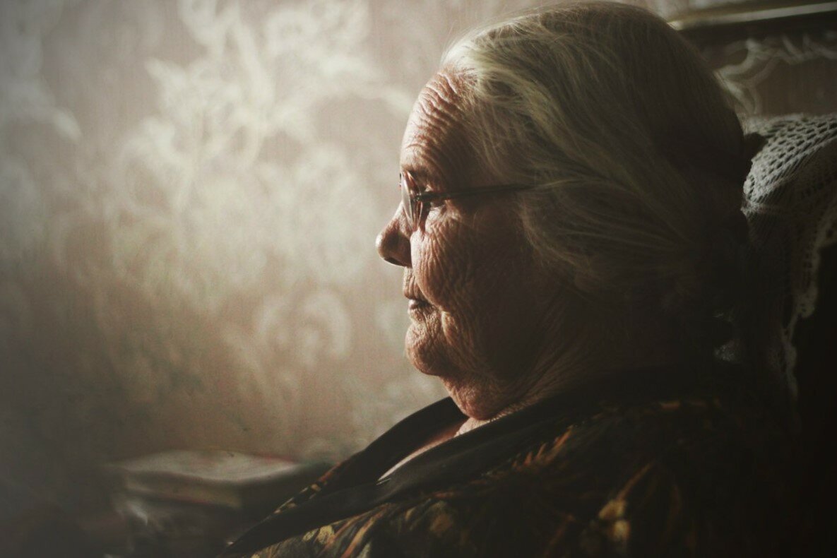 Прости, сынок. Я занята