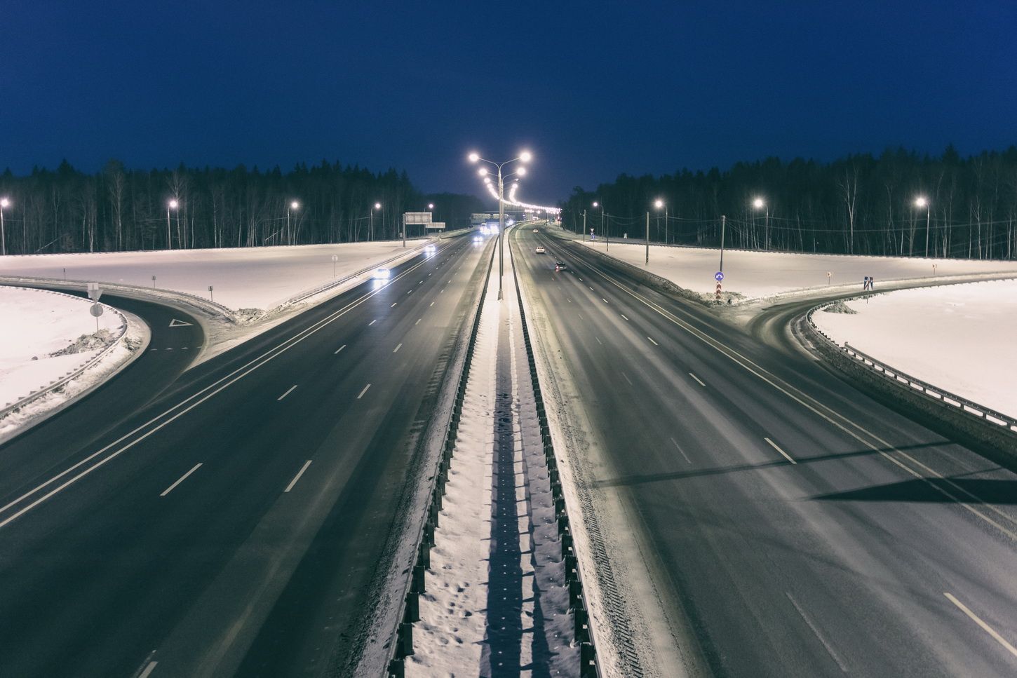 А, на заправках кофе нарасхват...