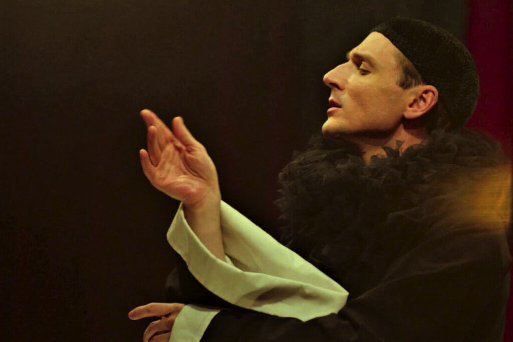 Подражание Вертинскому...