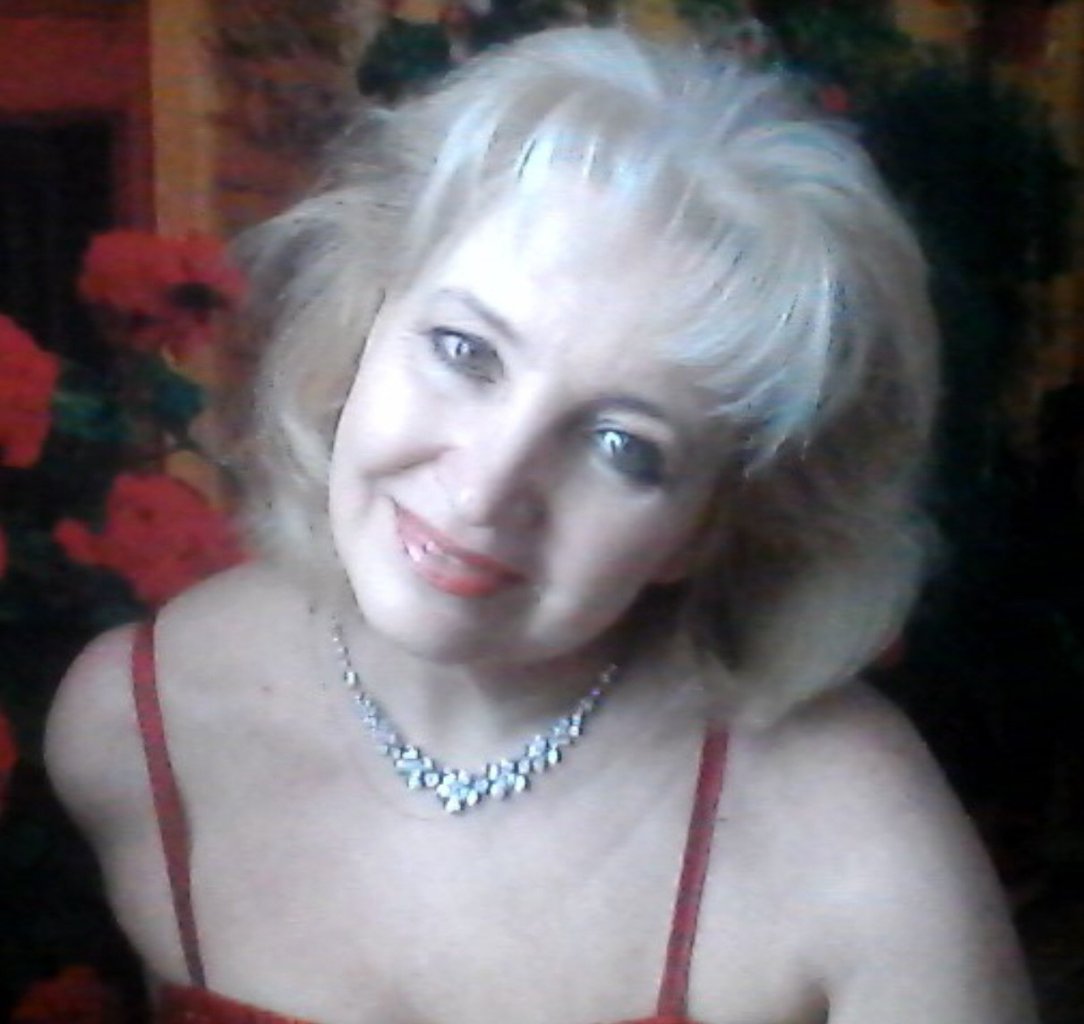 Не похожа. Посвящение С. Т. 13590