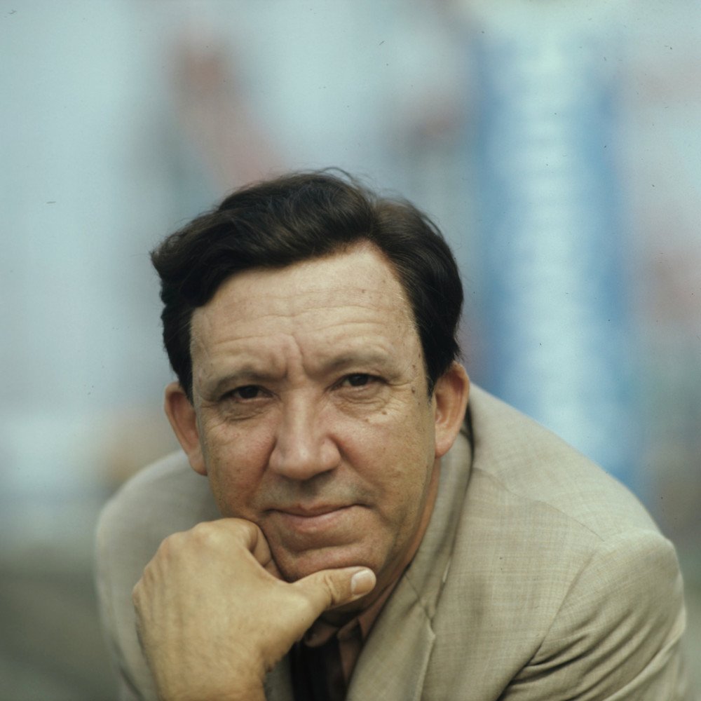 Юрию Никулину