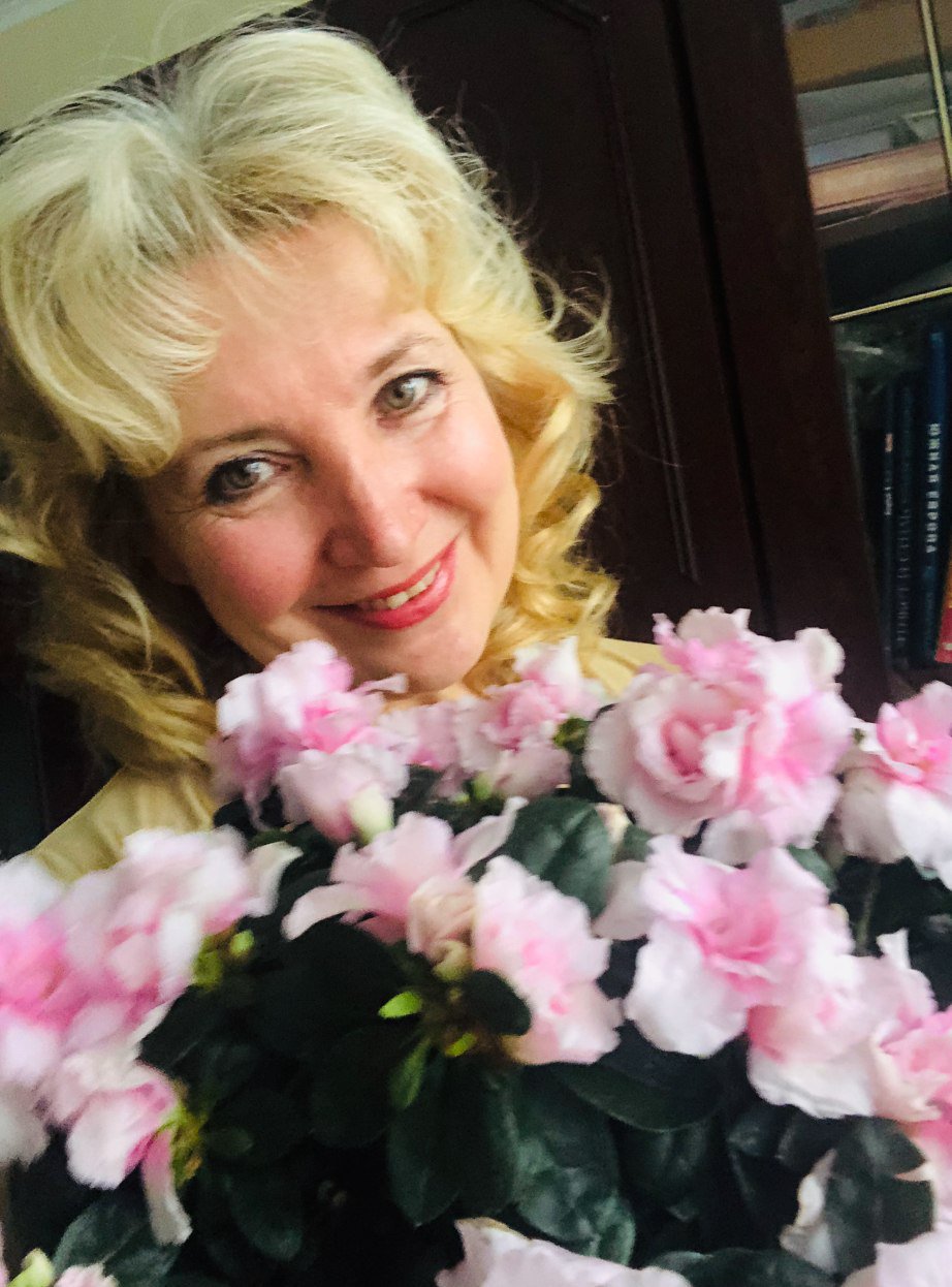 Ты мне сияешь. Посвящение С. Т. 13660