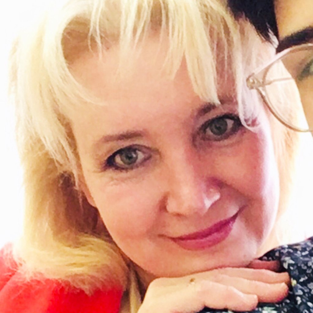 Твои глаза горят огнём. Посвящение С. Т. 13693