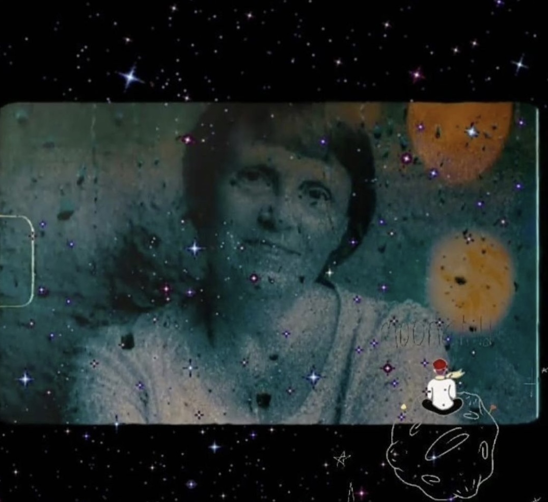 Женщина с грустными глазами