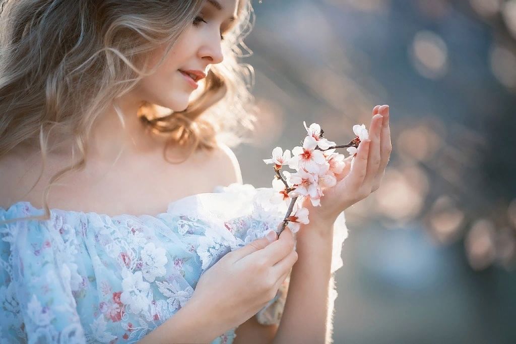 Любовь безжалостно простужена тобой