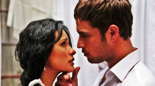 Под этим взглядом...