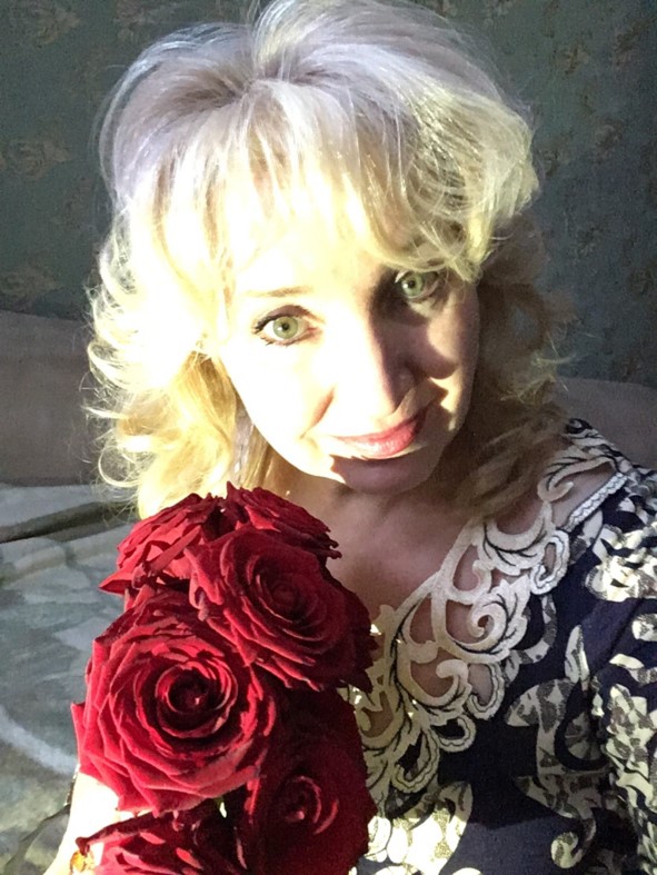 Солнцем дней озарена. Посвящение С. Т. 14088