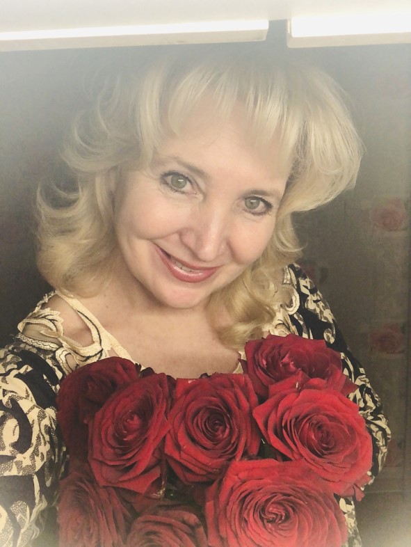 Своей красой очаровала. Посвящение С. Т. 14098