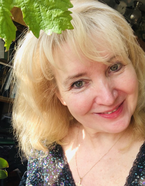 Дана от Бога. Посвящение С. Т. 14126