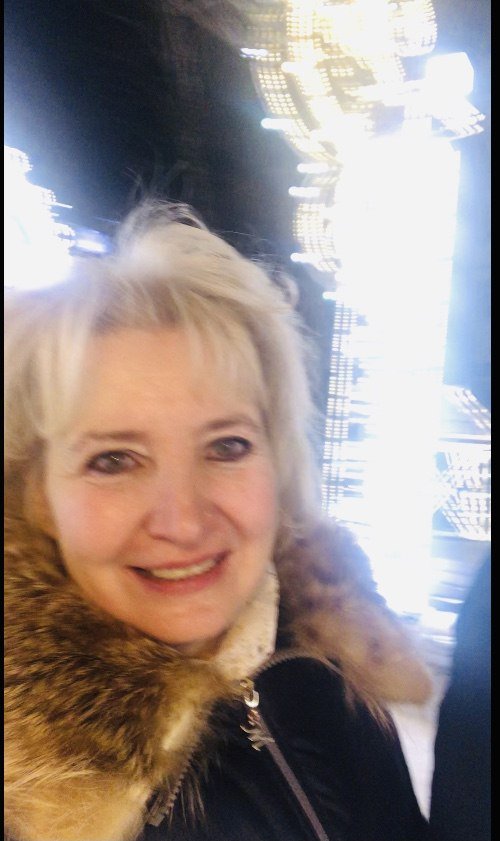 Улыбкой ласковой сияя. Посвящение С. Т. 14128