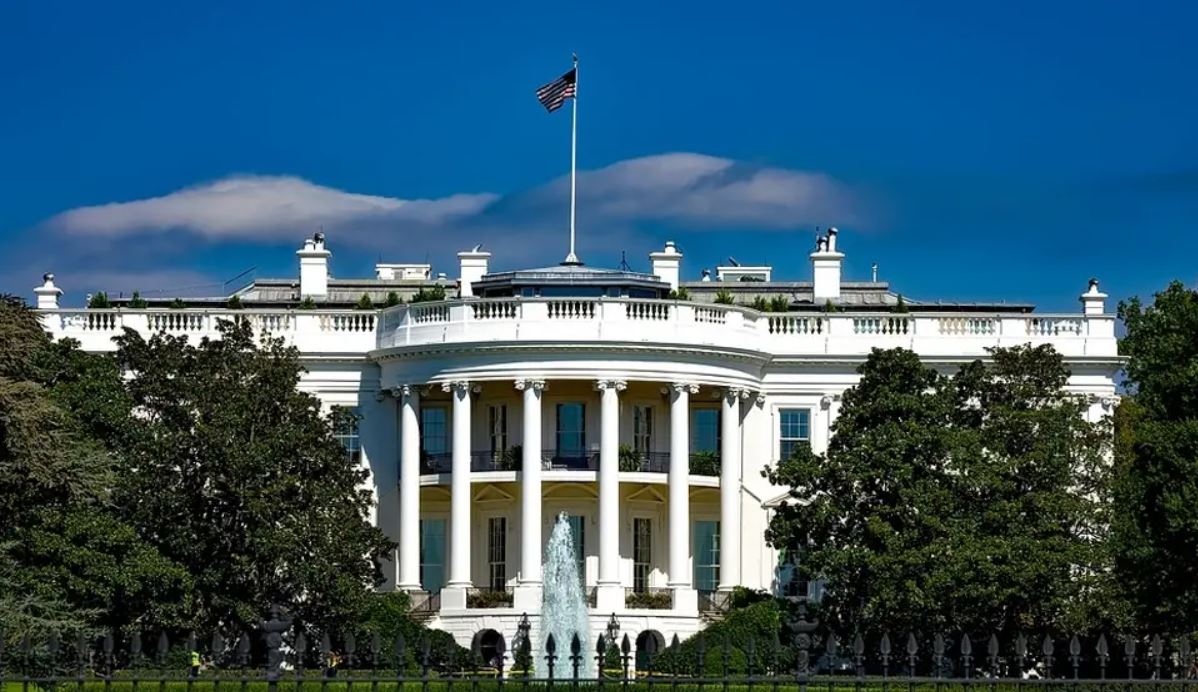 Переобувание Запада