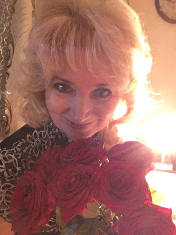 Словно Роза в час рассвета. Посвящение С. Т. 14155