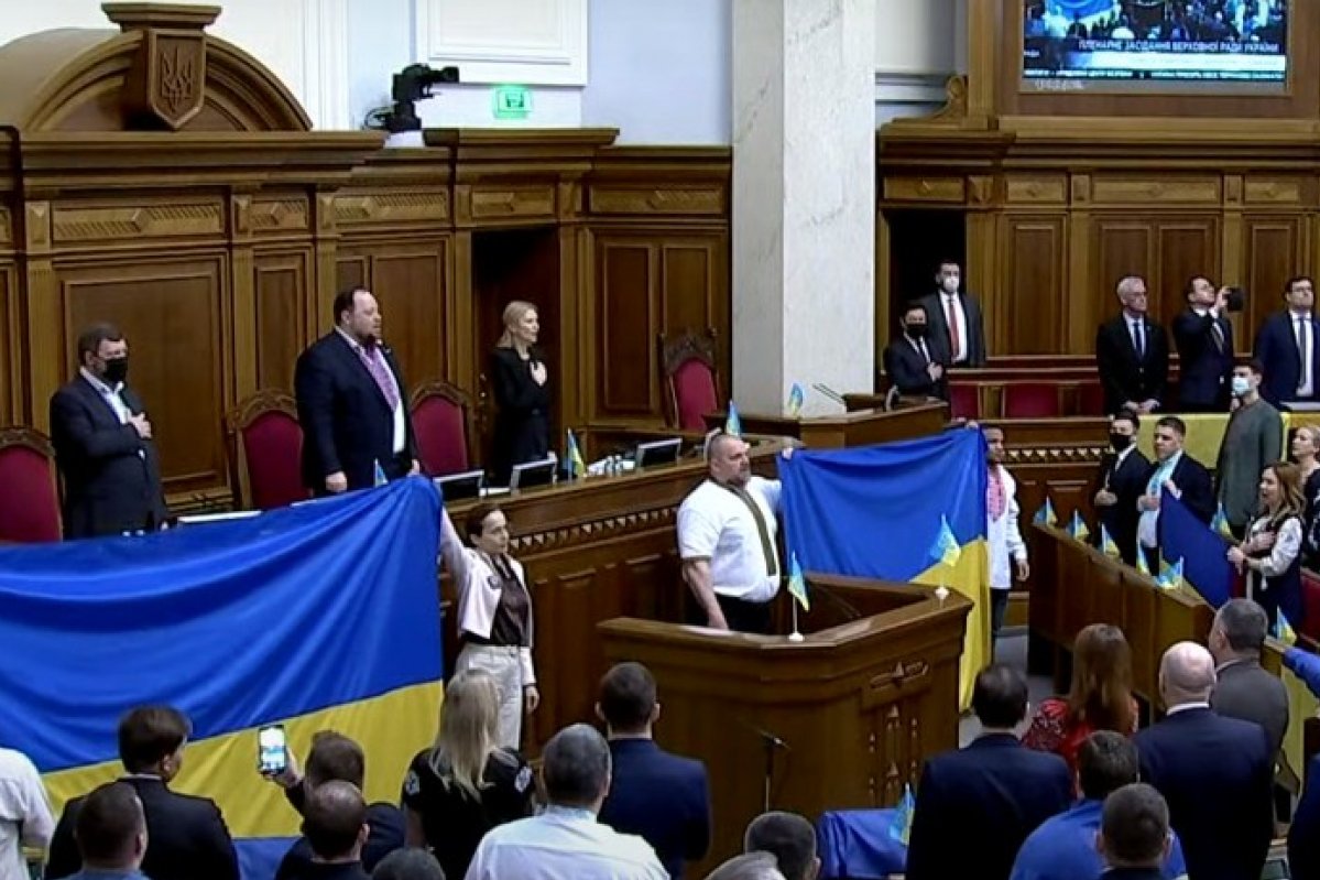 Ясное вторжение