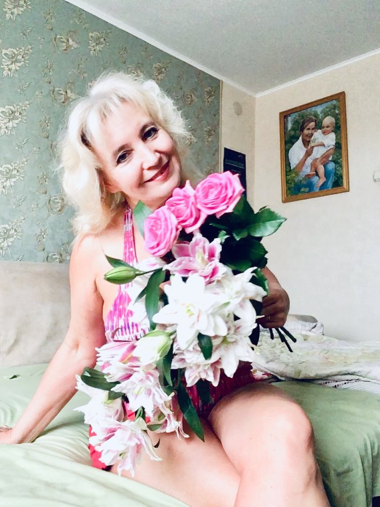 В твоей улыбке. Посвящение С. Т. 14176