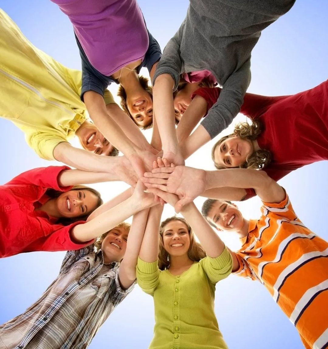 Спутники - друзья