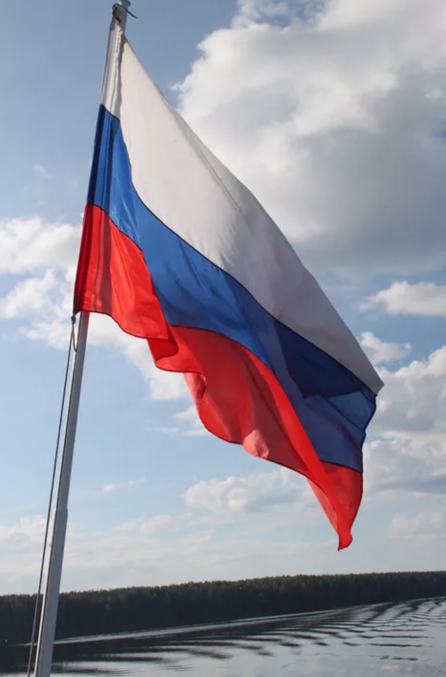 Русским воинам! Храни вас Бог!