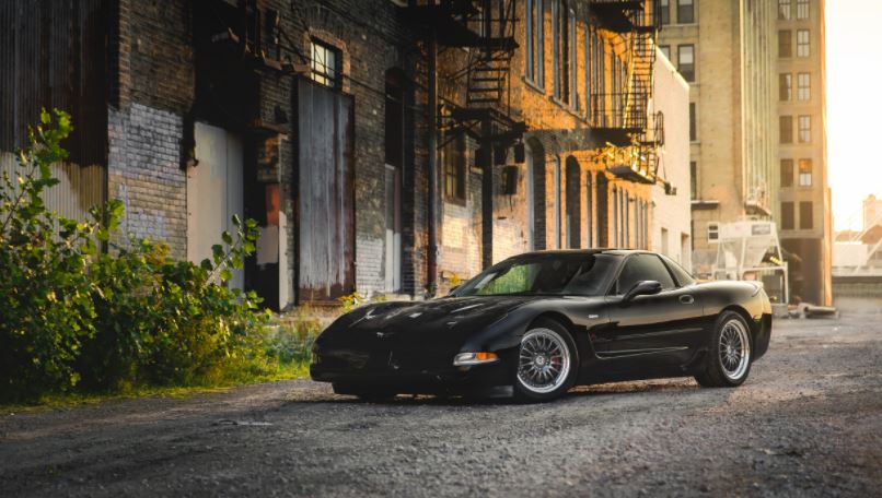 без реверансов