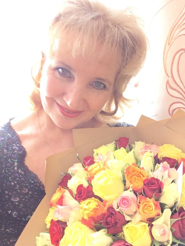 Вся жизнь заключена. Посвящение С. Т. 14221